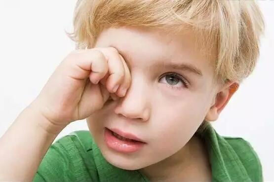 蘭州眼科專家：眼睛發(fā)癢的真相你知道嗎？