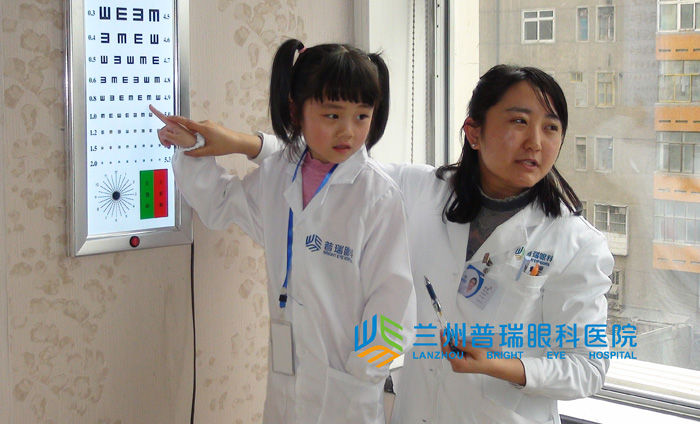 我是小醫(yī)生，我要家人都健康