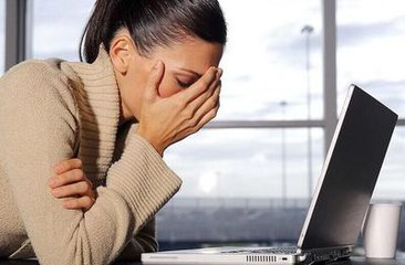 你知道嗎？電腦手機使用過度可誘發(fā)斜視