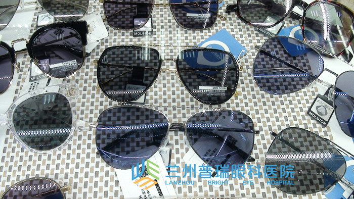 又到夏季，你的太陽鏡看價(jià)格還是看品質(zhì)