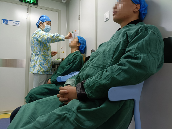 300度近視拖到900度近視，近視手術(shù)是什么感受？