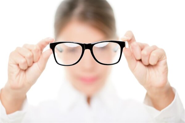 怎樣自我養(yǎng)成護(hù)眼好習(xí)慣？2分鐘閱讀完